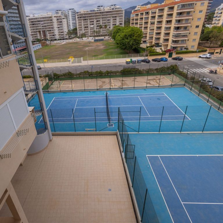 Apartamento Cármenes Gandía Pista tenis